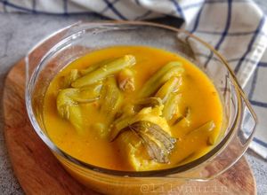 Gambar Gulai tempoyak keladi