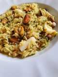 Orez cu fructe de mare