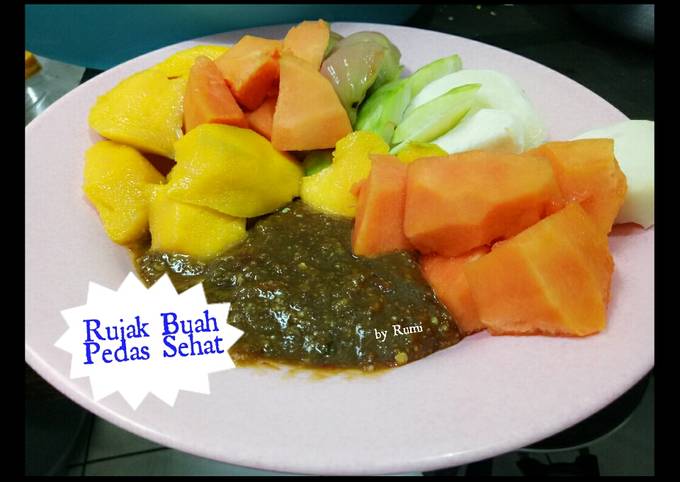 Resep Rujak Buah Pedas Sehat, Lezat