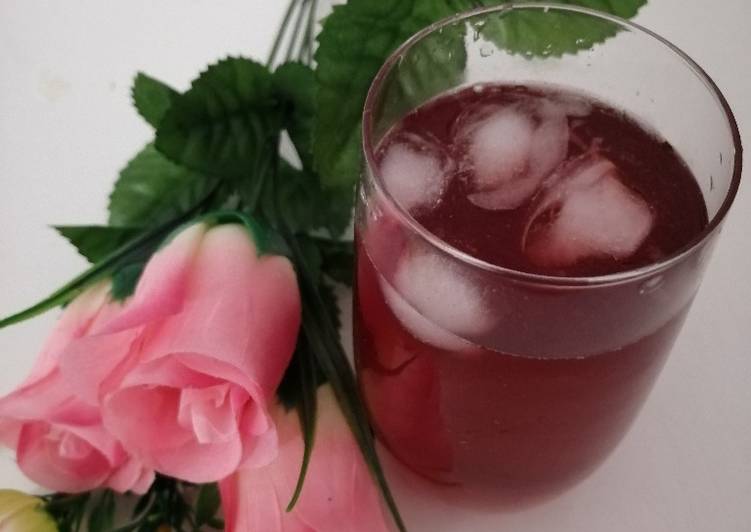 Recipe of Any-night-of-the-week Pink lemonade