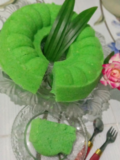 Foto resep Bolu pandan kukus lembut 2 telur