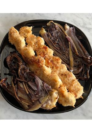 Foto di Spiedini di anelli di totano e gamberoni con radicchio al forno🦑🦐