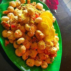 A picture of Makhana Chaat.