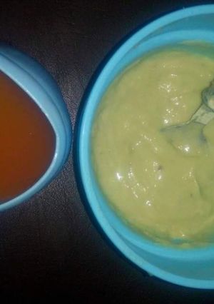 A picture of Sweet potatoes puree with apple juice.