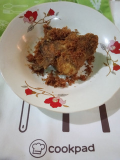 Foto resep Ayam Goreng Serundeng Kelapa