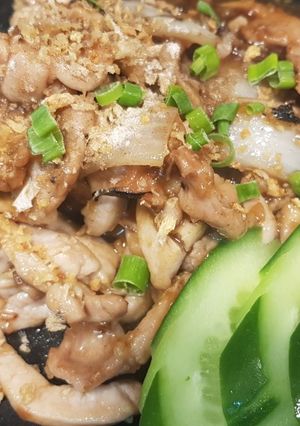 รูปของ ไก่กระเทียม
