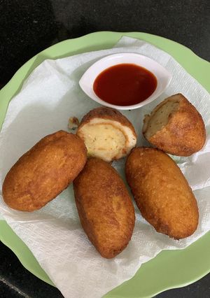 ब्रेड रोल (bread roll recipe in Hindi) रेसिपी मुख्य फोटो