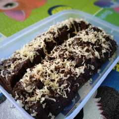 A picture of Brownies Oreo kukus (hanya menggunakan blender).