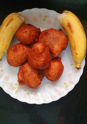 A picture of Banana sweet bajji.