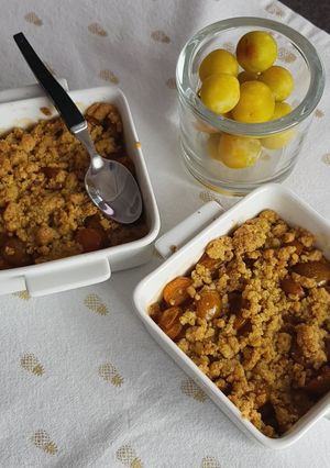 Une photo de °Crumble aux mirabelles°