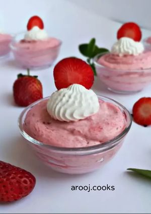 A picture of Strawberry Mousse.