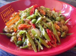 Foto resep Tumis Batang Kangkung