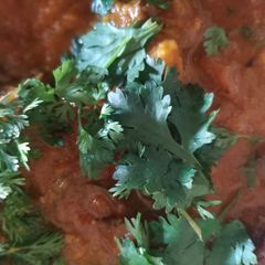 A picture of Creamy koftas in puree.