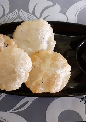 A picture of Chausela Rice Flour Puri.