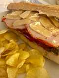 Bocadillo de lomo adobado picantito