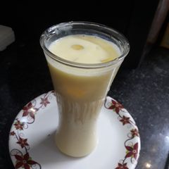 A picture of Mango shake.