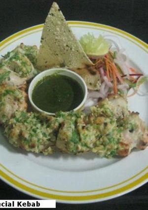 A picture of Chef Special Double Roasted Chicken Kebab.
