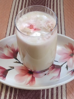 A picture of Banana milk shake.