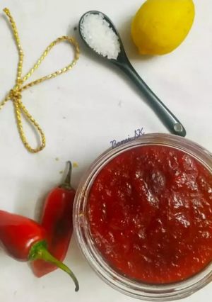 A picture of Red chilli chutney.