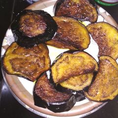 A picture of Brinjal fry.