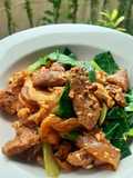 Pad See Ew with Pork (Stir-Fried Wide Rice Noodles with Soy Sauce and Pork)