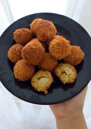 Foto resep Bitterballen Keju Cheddar