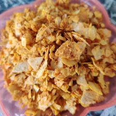 A picture of Rajasthani Papad churi.