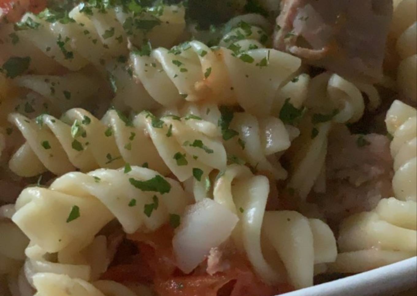 Fusilli aux tomates et au thon au Cookeo