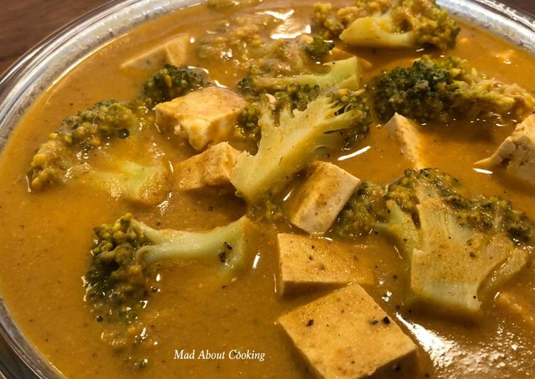 Easiest Way to Make Ultimate Broccoli Tofu Cashew Curry