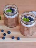 Postrecito bajo en calorías de cacao con coco