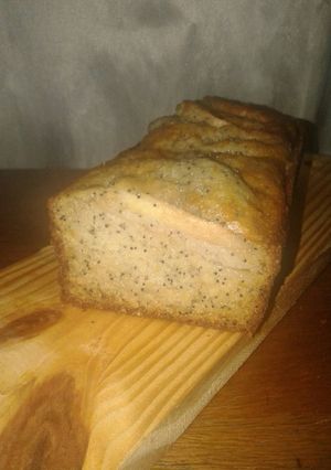 Una foto de Budín de manzana y amapola