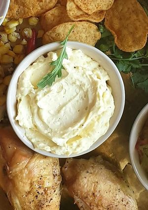 A picture of Whipped feta.