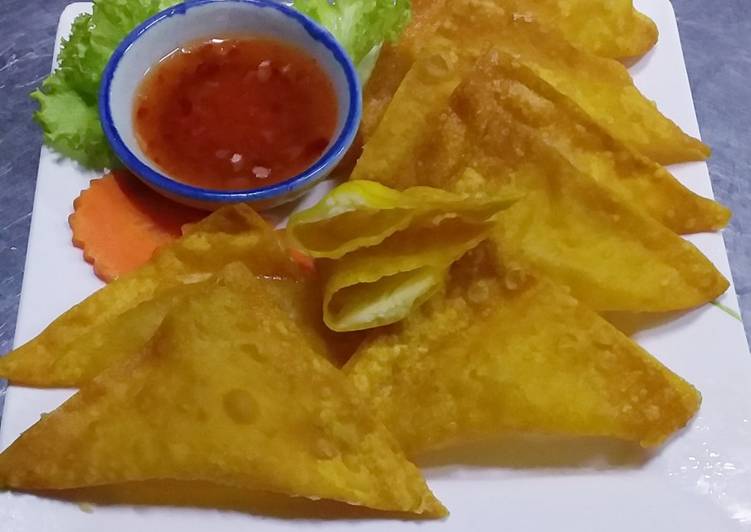 เกี๊ยวทอดไส้ชีส