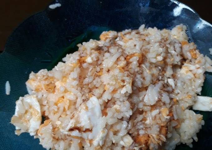 Easiest Way to Prepare Yummy Nasi goreng telur orak arik bawangputih