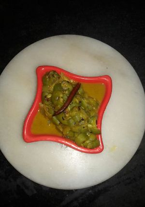 A picture of Fenugreek Ridge gourd.