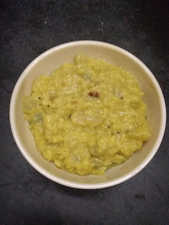 சுரைக்காய் பாசிபருப்பு கூட்டு(Suraikkai paasiparuppu kootu recipe in tamil) செய்முறை முக்கிய புகைப்படம்