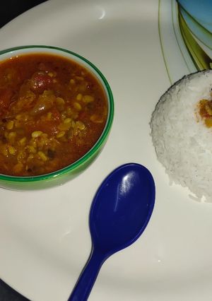 मिक्स डाळीची आमटी (mix dalichi amti recipe in marathi) रेसिपी चे मुख्य फोटो