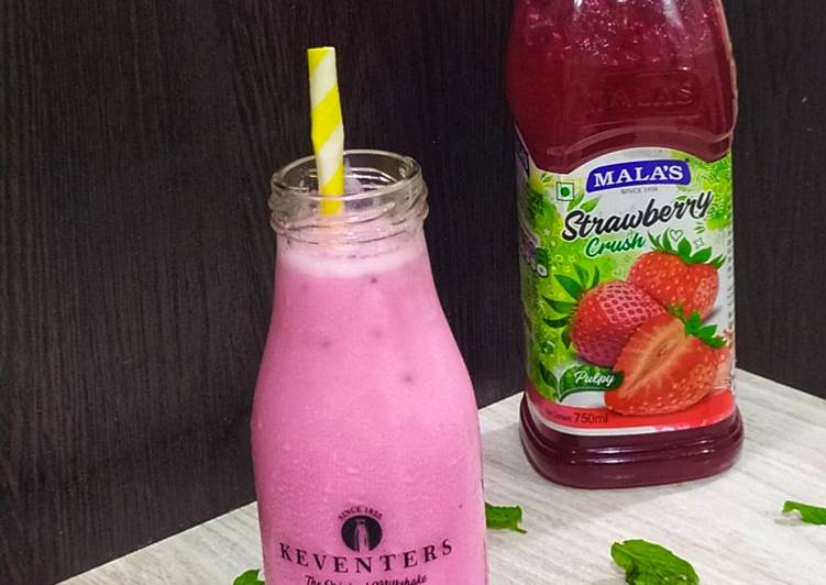 Simple Way to Make Ultimate Strawberry juice using strawberry crush