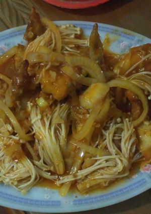 Foto resep Sayap ayam enoki saus bolognese