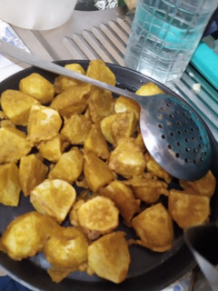 A picture of Viazi karai.