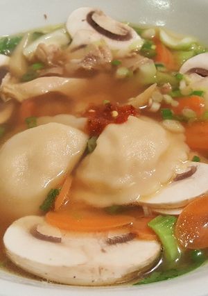 A picture of Chinese Hot Pot Soup.