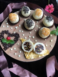 ચોકલેટ ખજુર બોલ્સ(Chocolate Khajur Balls Recipe In Gujarati) રેસીપી મુખ્ય ફોટો