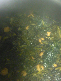 Una foto de Garbanzos con espinacas