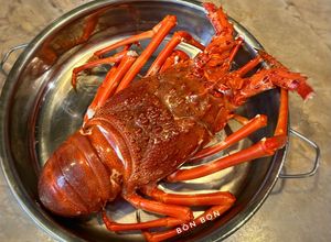 Hình của món Tôm Hùm Hấp.