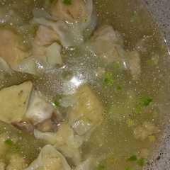 Pangsit kuah 🥟🥣 রেসিপির প্রধান ছবি