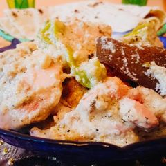 A picture of Chicken white Qorma.