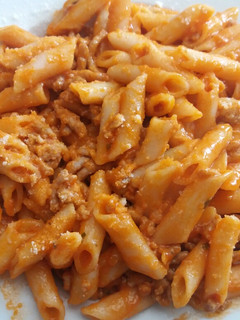 Una foto de Macarrones con carne picada