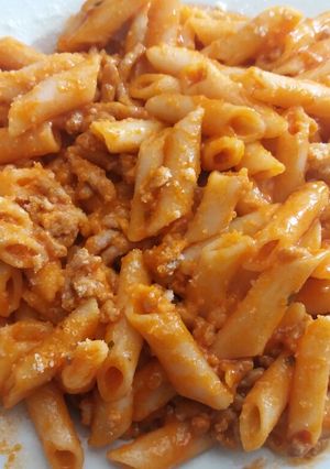 Una foto de Macarrones con carne picada