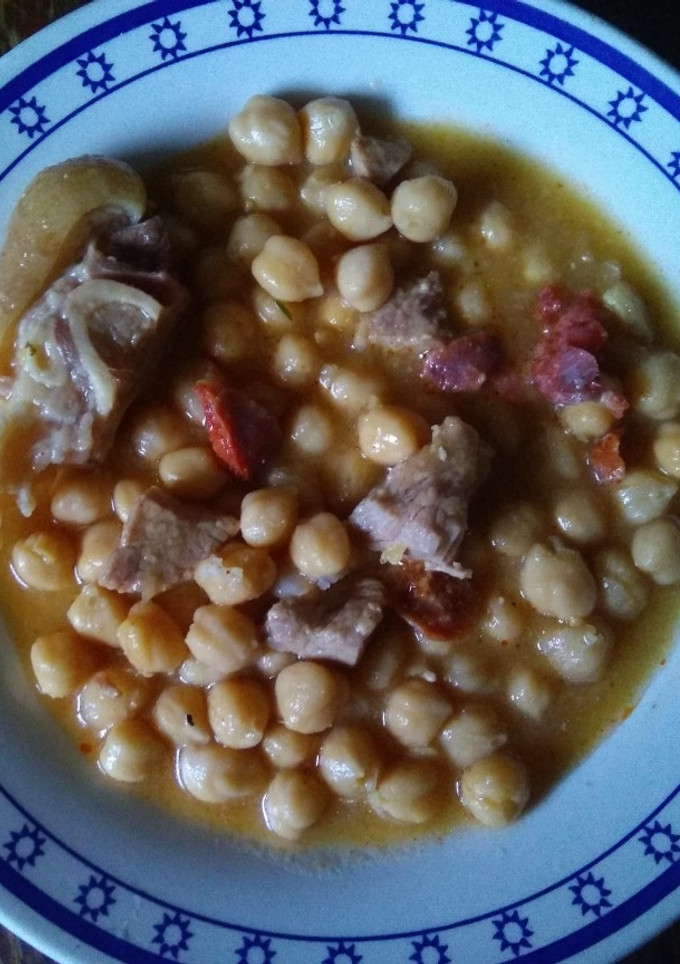 Una foto de Callos - garbanzos