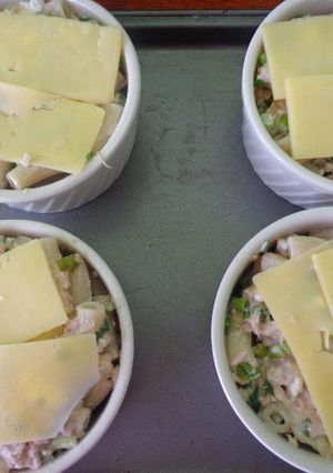A picture of Sour Cream and Tuna Bake.